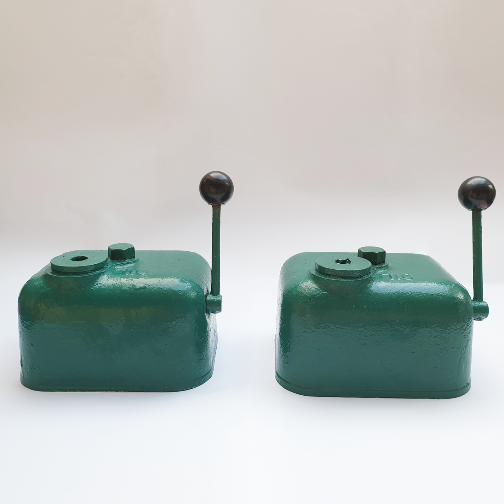 Volvo Penta Valve Cover: MD11C, MD11D, MD17C, MD2B, MD3B, AQD2B