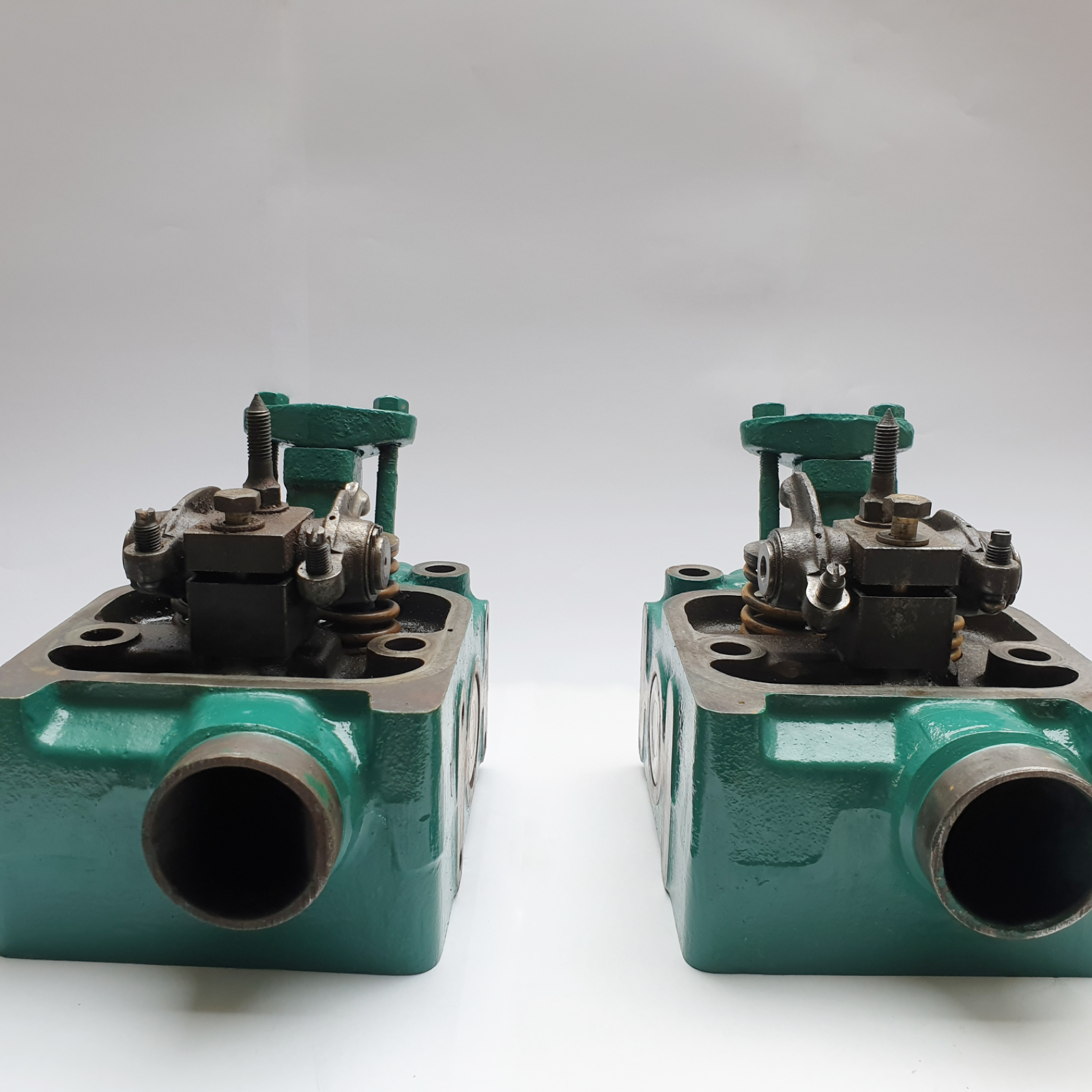 Volvo Penta Complete 2 Cylinder Heads, OEM, MD11C, MD11D, MD17C, MD17D